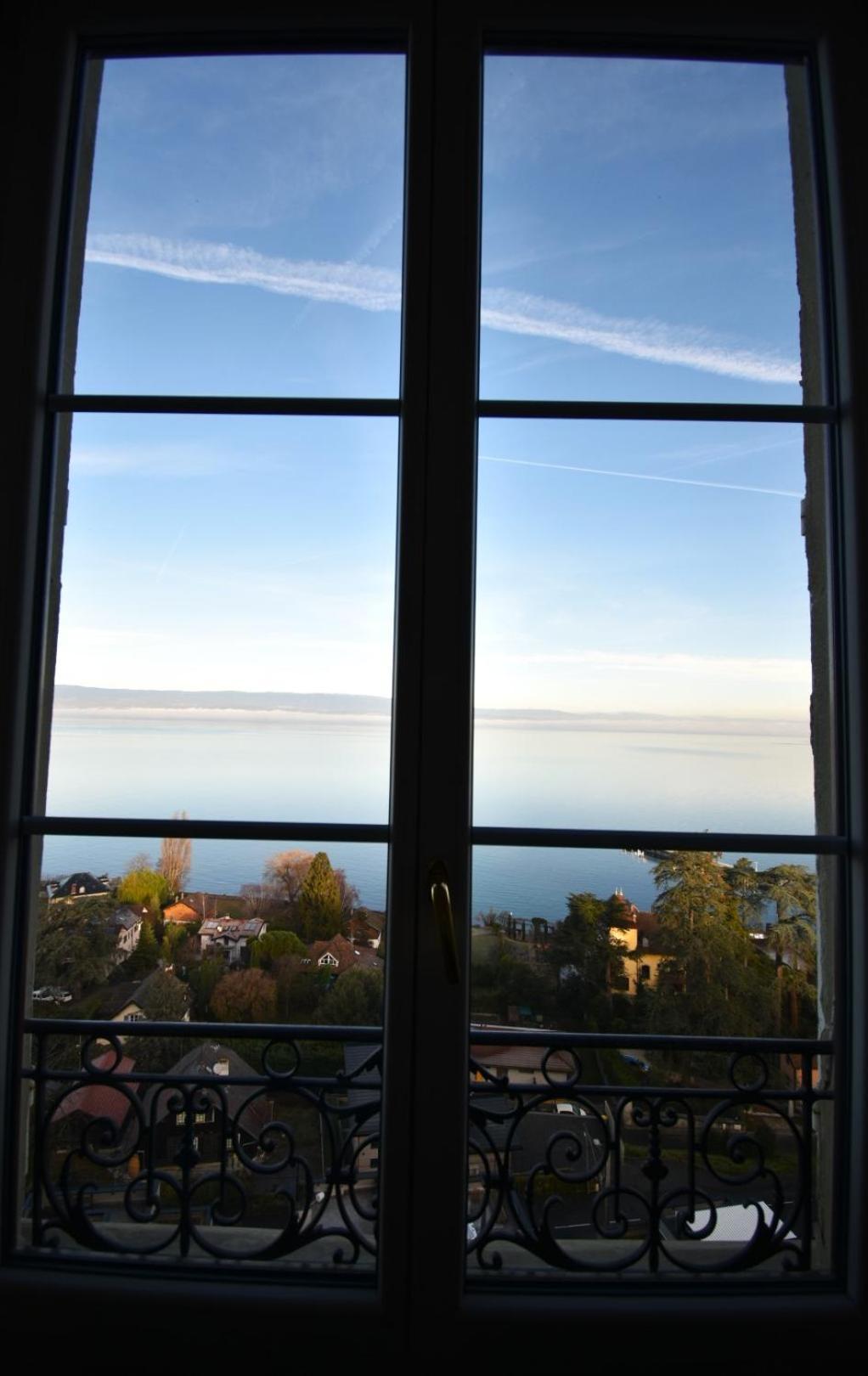 Appartement Avec Vue 180 Sur Le Lac Leman Тонон-ле-Бен Экстерьер фото